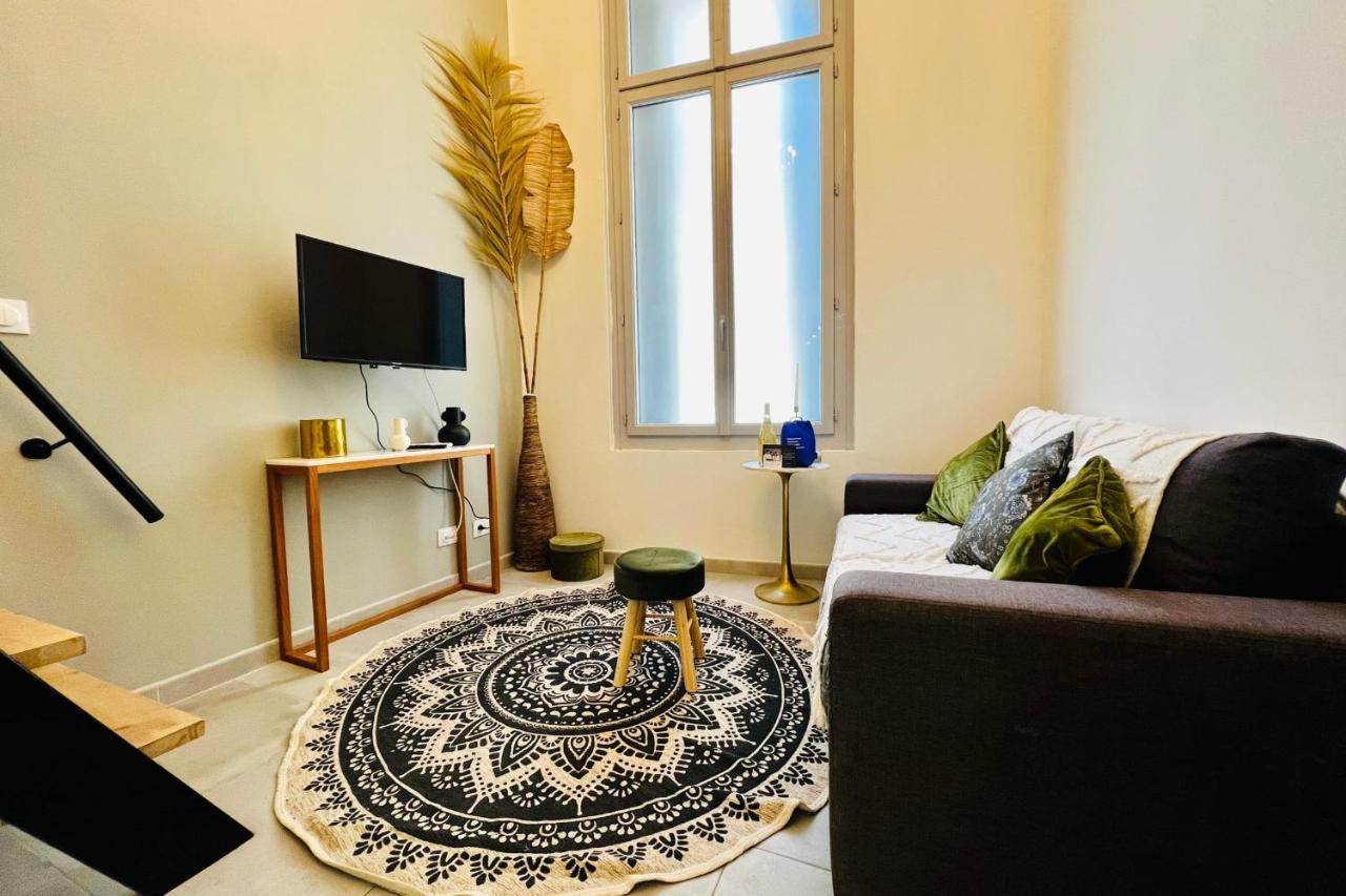 Appartement Le Délice - cocon chic et lumineux à Nîmes Extérieur photo
