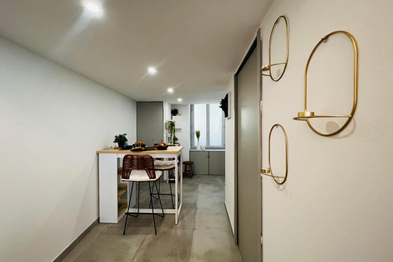 Appartement Le Délice - cocon chic et lumineux à Nîmes Extérieur photo